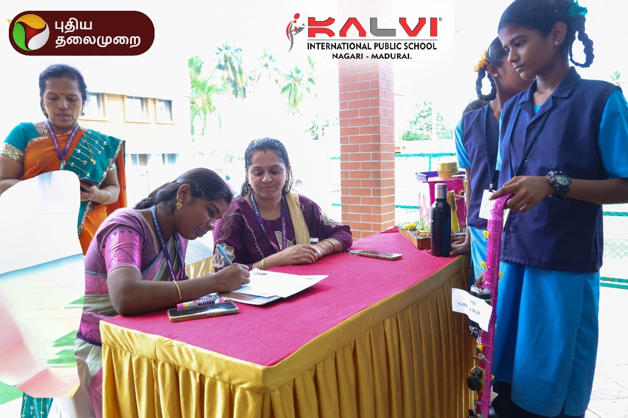 Veetukoru Vignani program organized by Puthiya Thalaimurai